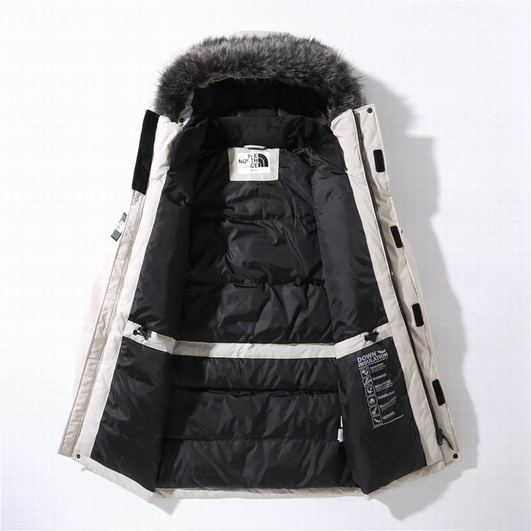 The North Face Men's Outwear 18